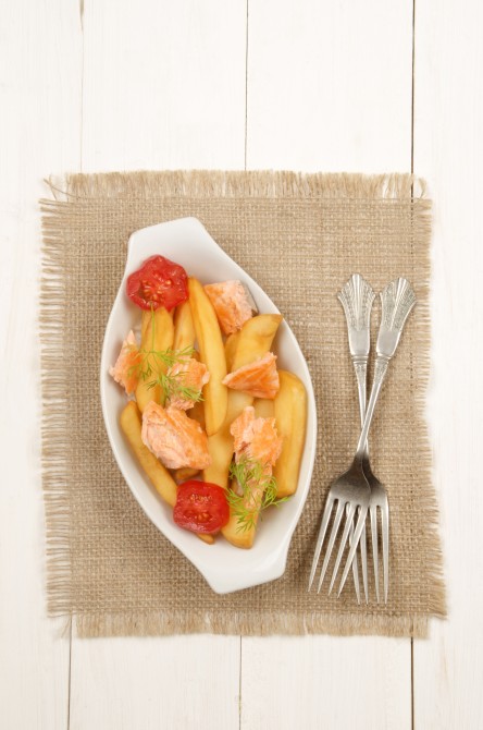 french fries with irish salmon, grilled tomato and fresh dill