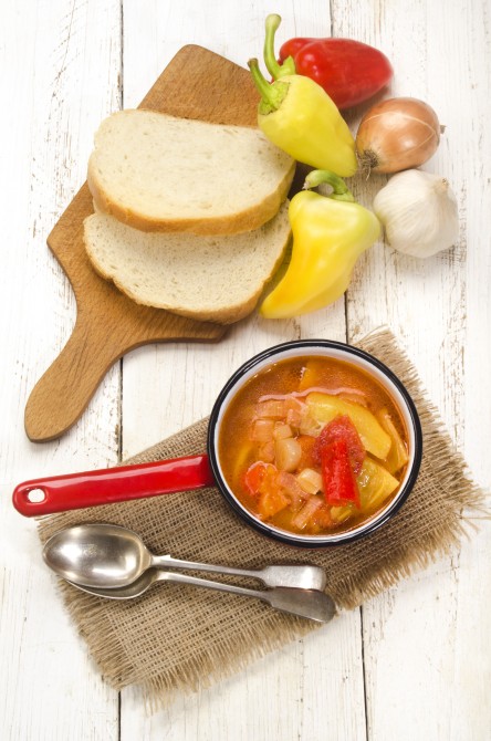 authentic hungarian letscho with sweet peppers, onion, garlic and bread